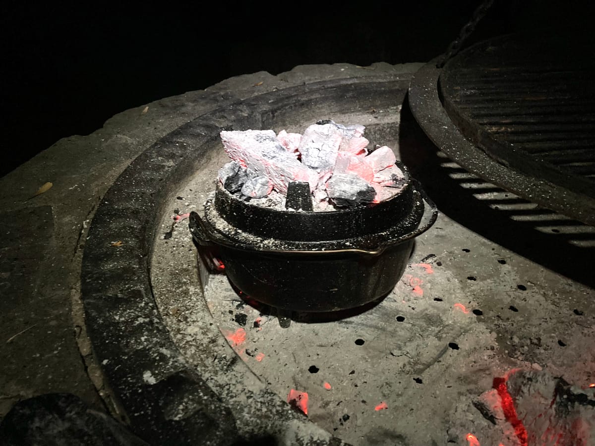 Dutch Oven Brot - ein echter Genuss im Campingurlaub!